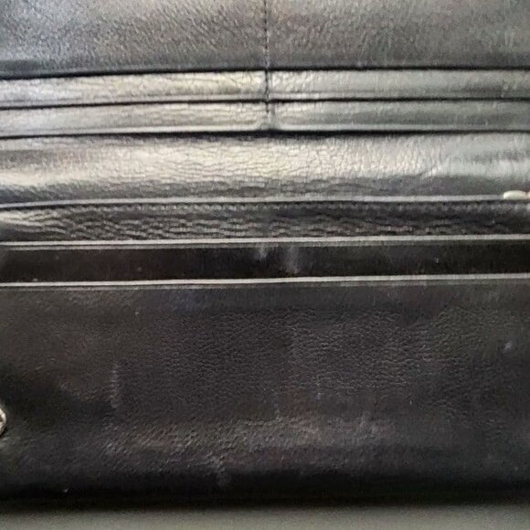 used PRADA Bi-fold leather wallet - Picture 3 of 11